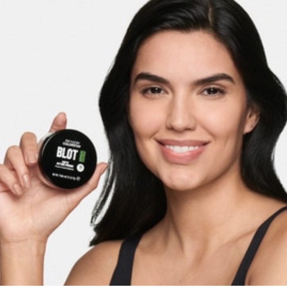 🆕 Revlon ColorStay Blot Setting Powder - Picture 7 of 10